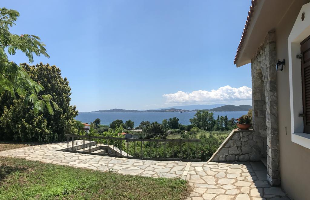 Alba Chiara Villa *